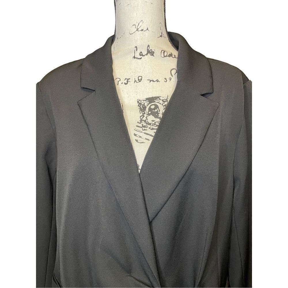 Eloquii‎ Tie Front Venice Crepe Blazer in Black, Size 24 - Picture 5 of 6